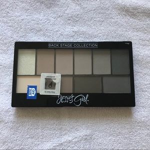 Jesse’s Girl Back Stage Eyeshadow Palette